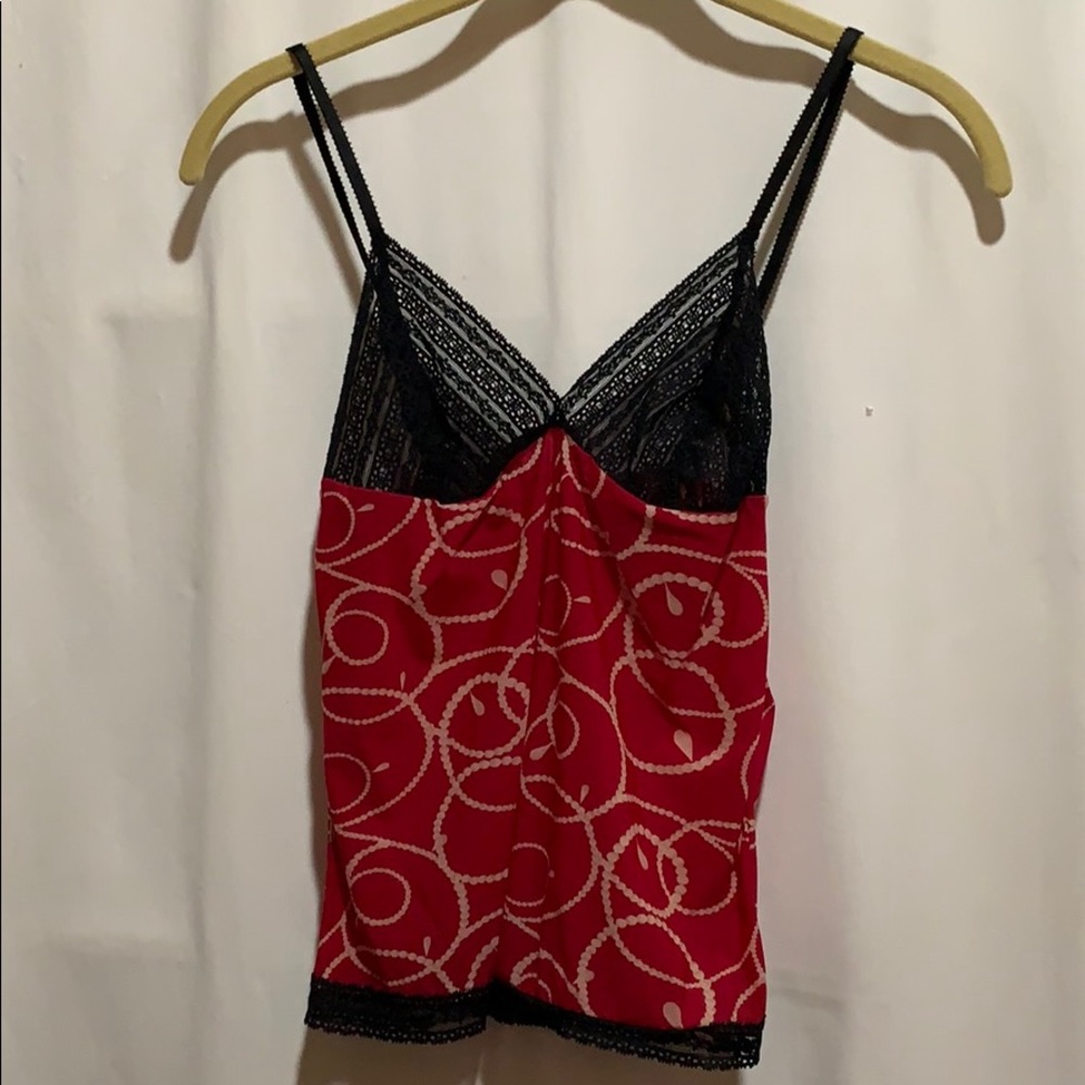 CAMI BLACK/RED/CREME LACE NO TAGS ADJUSTABLE STRAP